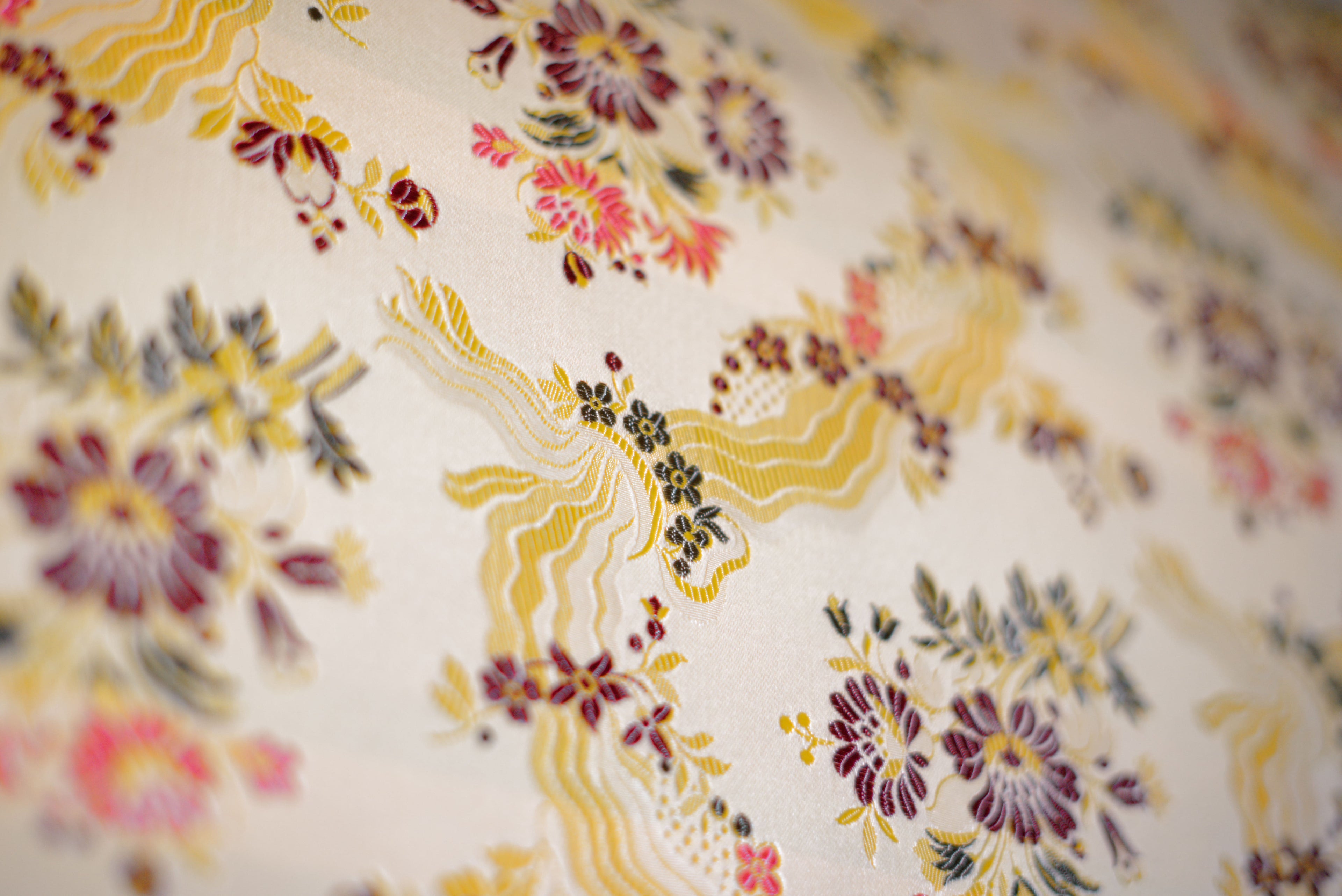 Broccato Misto Seta Ramage fondo avorio