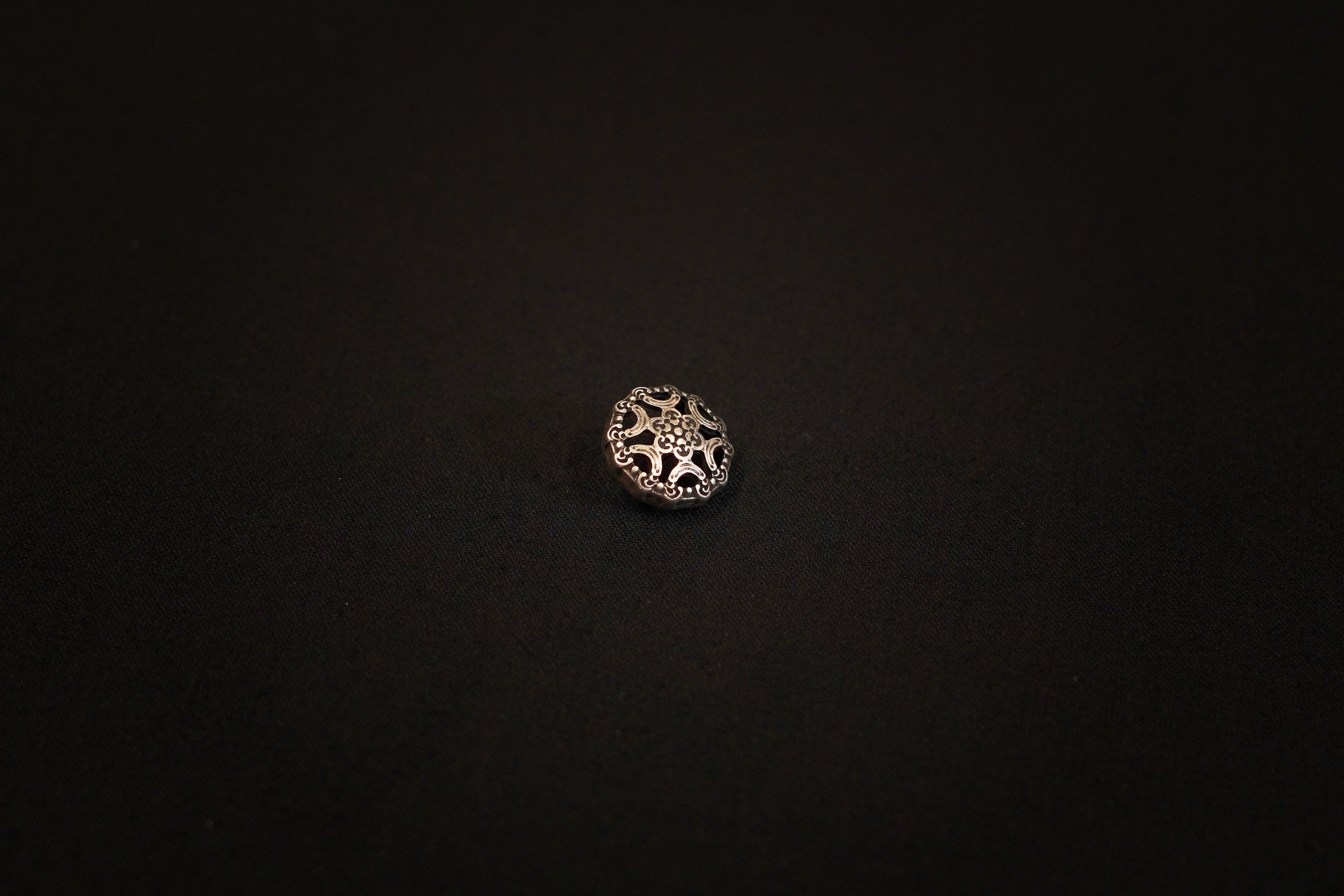 BOTTONE SARDO 5 (1.8cm diametro) il pezzo